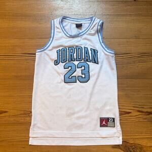 Jordan 12 Michael Jordan white light blue sleeveless youth jersey SIZE M